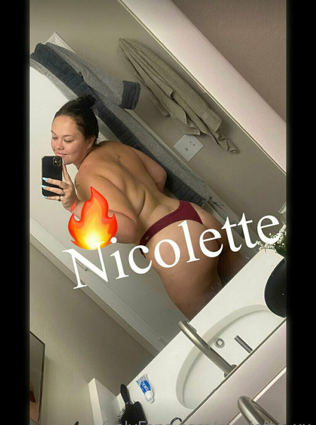 nicolette xx star du porno nue collection