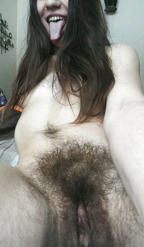 EroicaForest actrice nue galerie