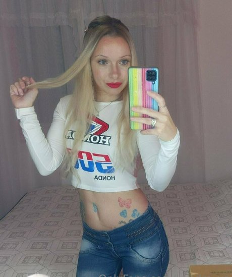 kendra xs star du porno en haute qualité image