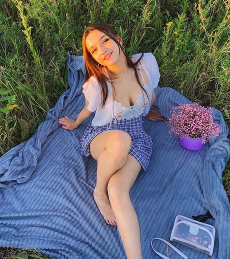 stefannichka jolie star du porno photos