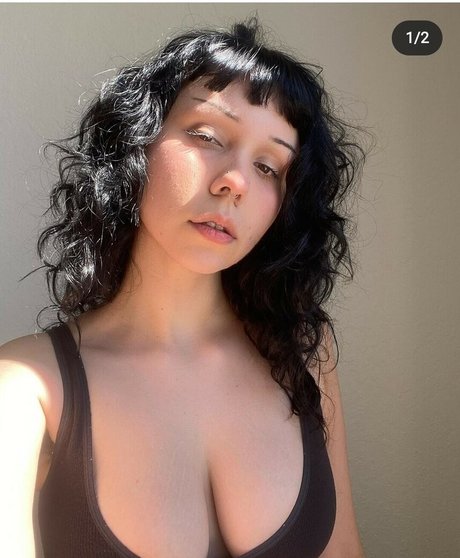 chaton potelé uniquementfans haut érotique archive