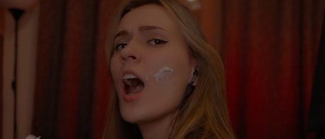 Sirius Eyes ASMR star du porno sympa des photos