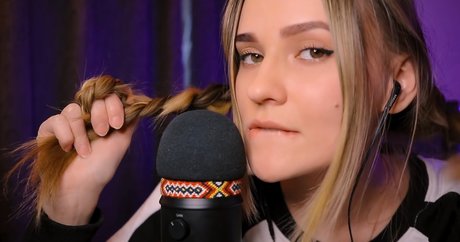 Sirius Eyes ASMR actrice adulte collection