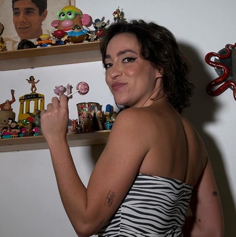 Valentina Bandeira actrice sexy collection