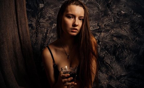 Amy Tsareva actrice sexy images