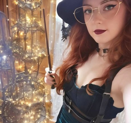 Ciara Elvenblood modèle sympa galerie