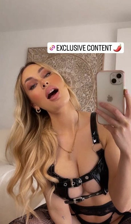 Chrissy xoxo modèle xxx galerie