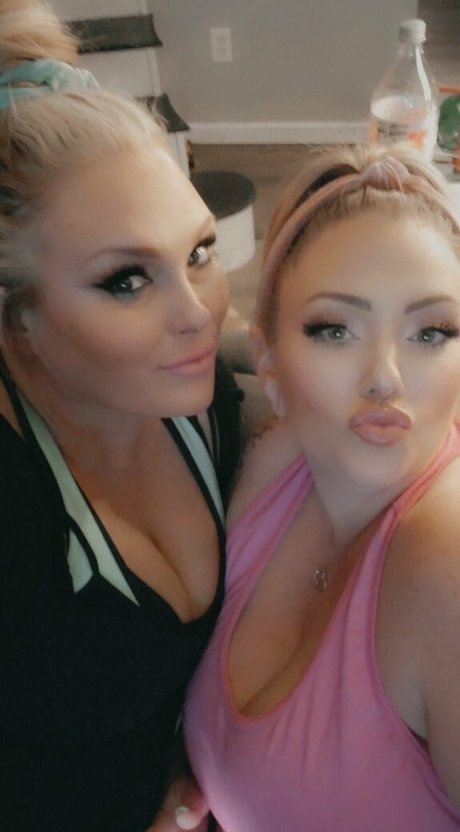 lindseefoxxx modèles nus galerie