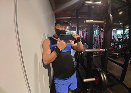 largedogcollar jolie actrice galerie