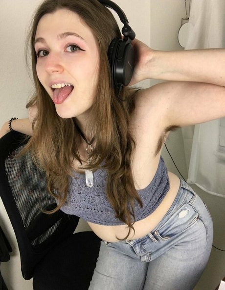 ashleejune belle actrice img