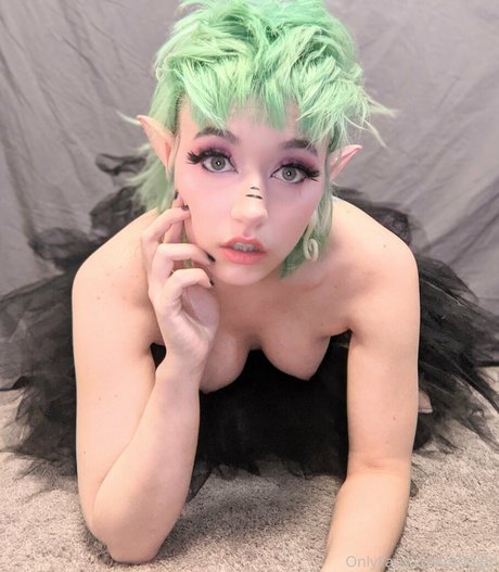 the land of odd art modèle archive