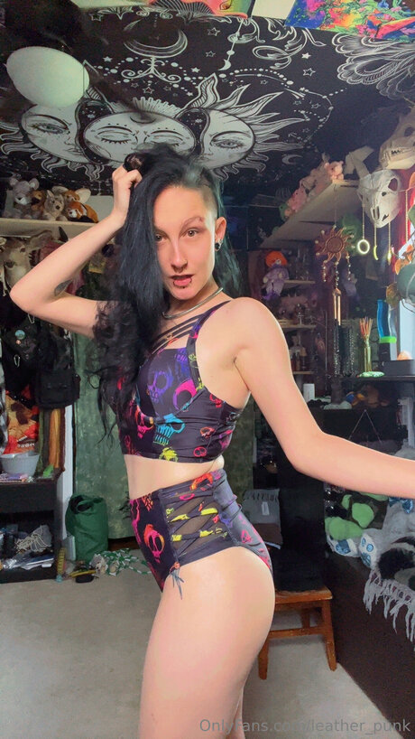 Leather Punk haut modèle photos