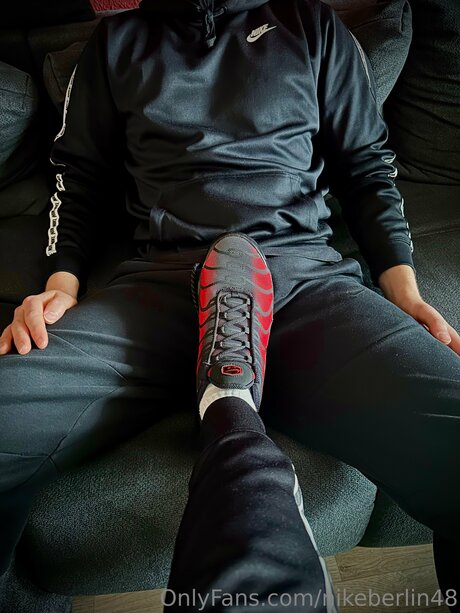 Nikeberlin48 modèle hd des photos