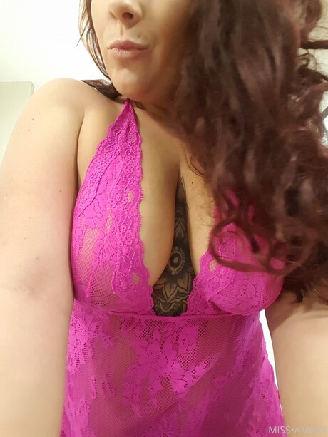 Missamberdoesxxx actrice parfaite galeries