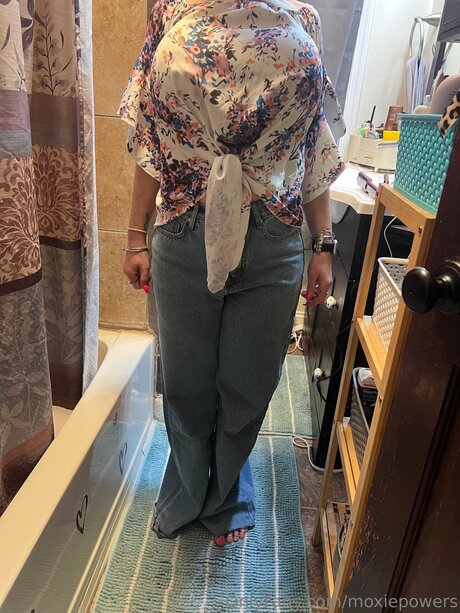 Moxiepowers modèle gratuit galeries