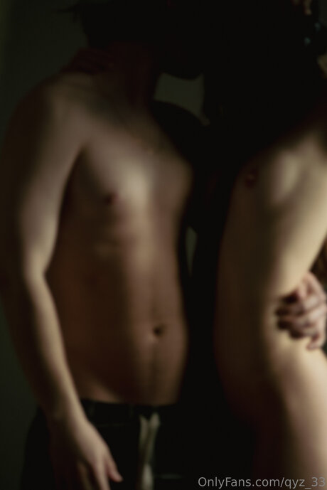 Qyz 33 modèle sympa galeries