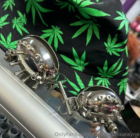 Goddessalexarayne sexe star img