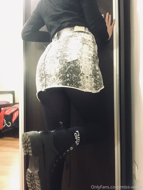 Miss Venus haut étoile archive