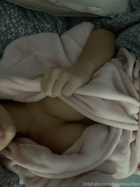 Evalamourfree star du porno chaude photo