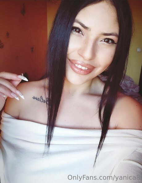 Yanica8 actrice porno image