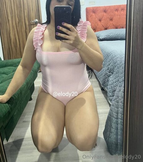 Elody20 actrice porno des photos