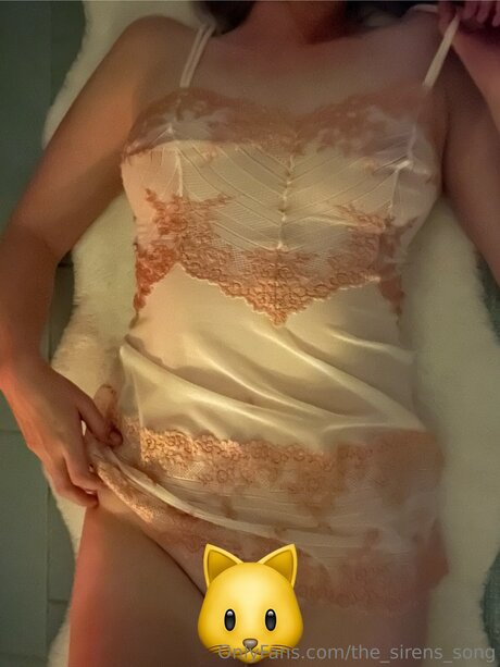 The Sirens Song belle actrice images