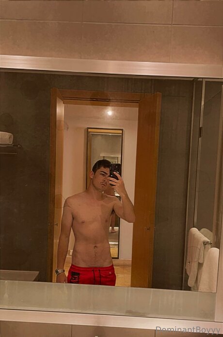 Dominantboyyy star du porno en haute qualité des photos