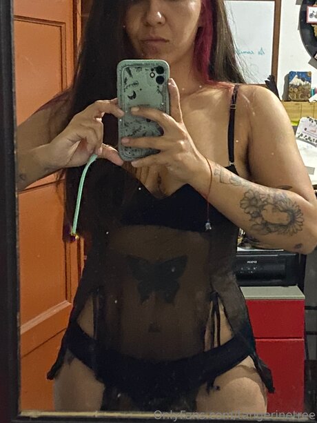 Tangerinetree modèles nus images