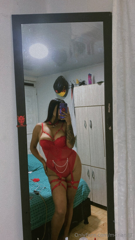 M4rian27 modèles nus galerie