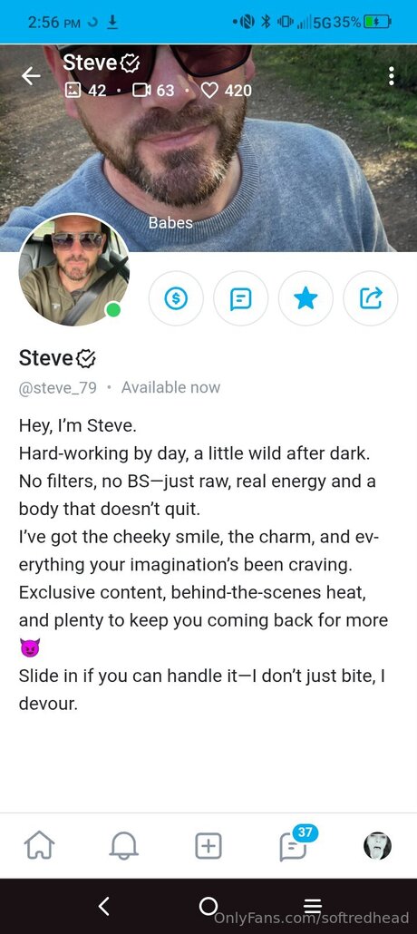 Softredhead étoile adulte des photos