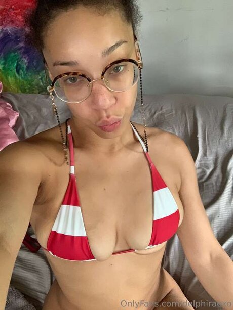 Delphiraexo étoile sympa img