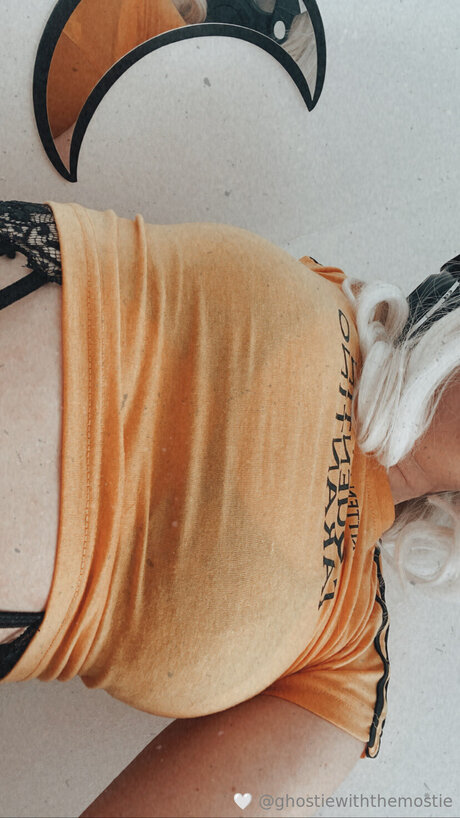 gros clitoris uniquementfans xxx chaud images