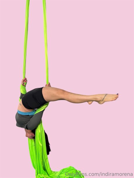 Indiramorena modèle érotique photo