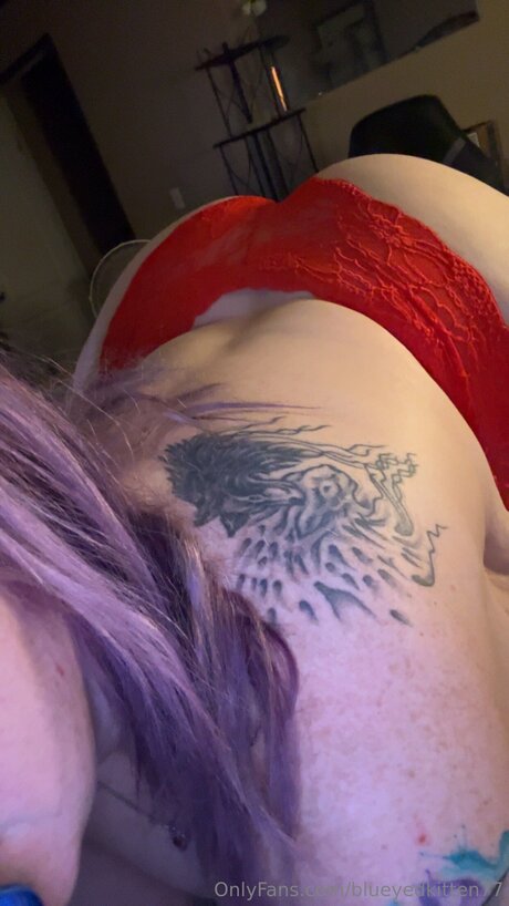 Blueyedkitten77 meilleure star du porno des photos