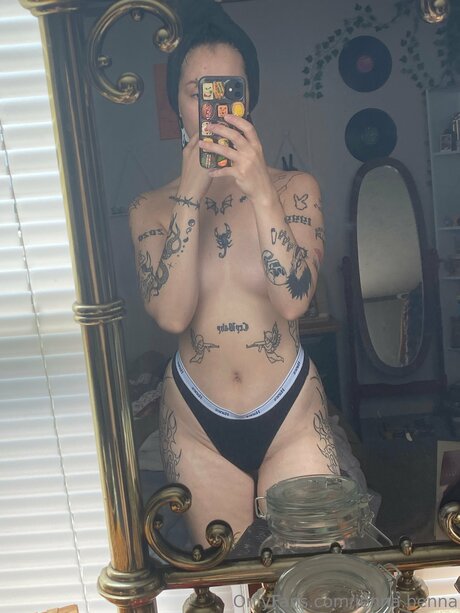 Jenna Benna modèle artistique image