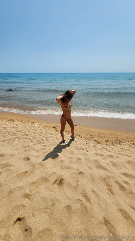 Onlybeautykitty star du porno gratuit img