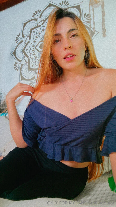 Smilingsalor modèle chaud galerie