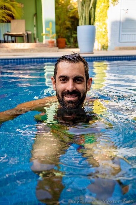 Dexterdexter étoile hd des photos