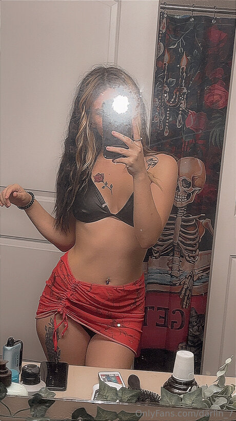 Darlin 7 actrice chaude img