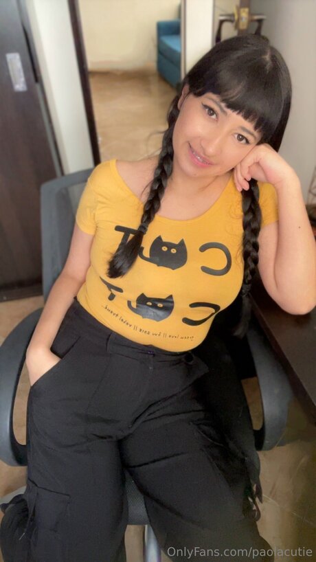 Paolacutie modèle hd img