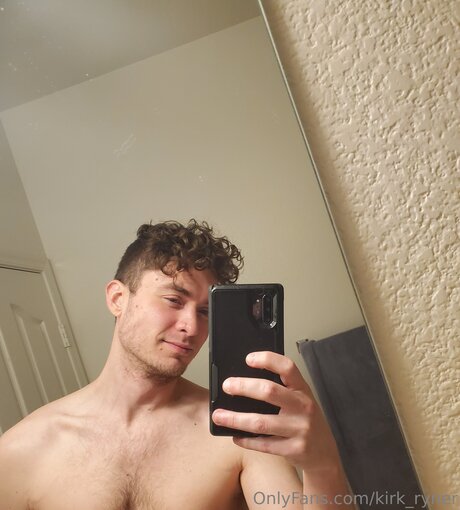 influenceur asiatique onlyfans assez gratuit image