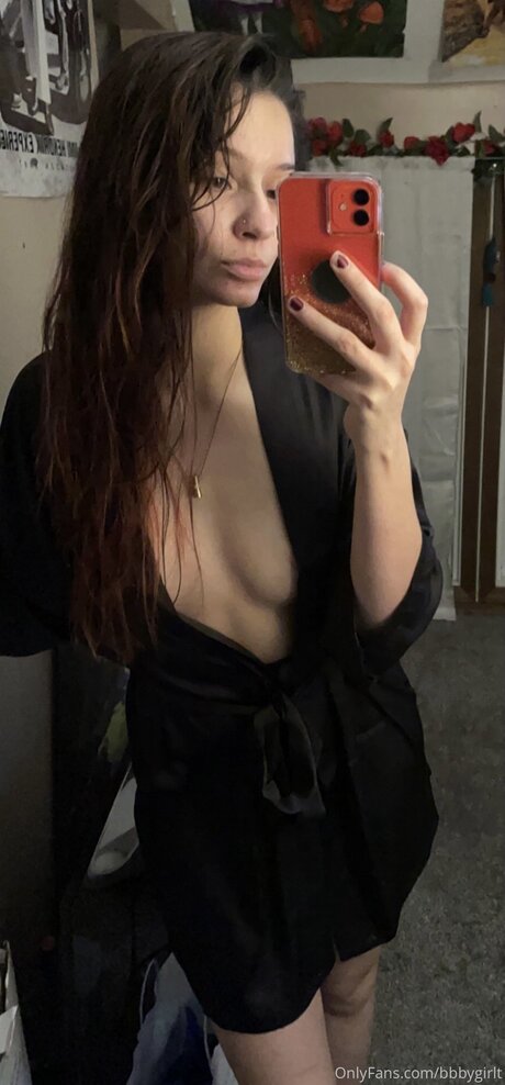 Bbbygirlt modèle parfait image