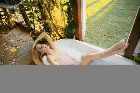 Ashley Nicol étoile sympa images