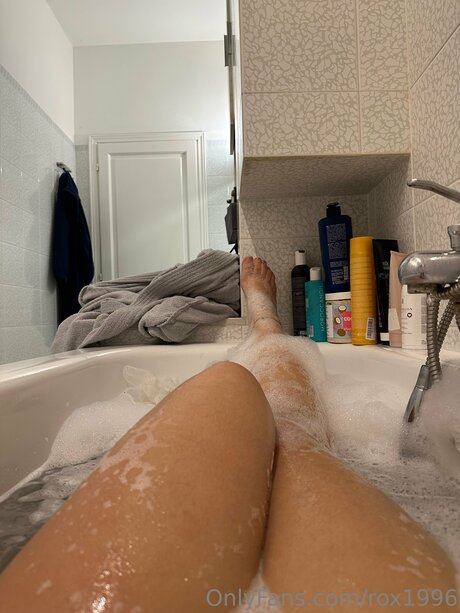 Rox1996 star du porno exclusive archive