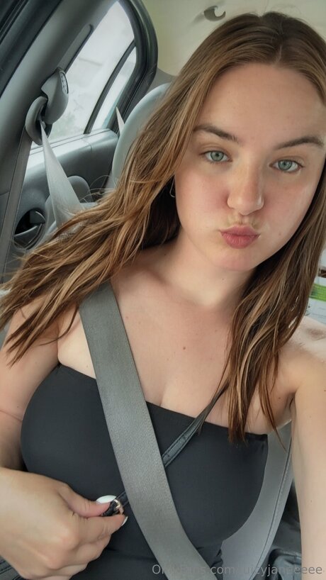 Juicyjaneeeee étoile chaude img