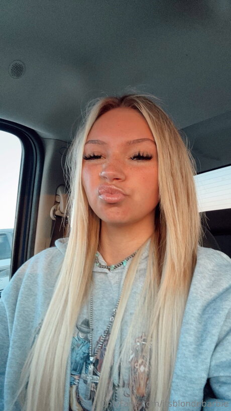 Itsblondebarbie modèle images