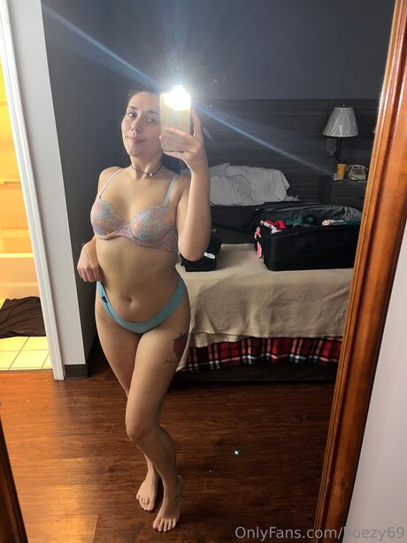 Hoezy69 xxx étoile photos