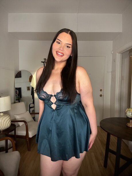 Isabelladee modèle de sexe img