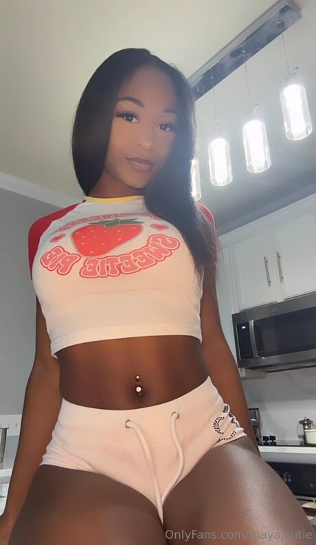 Maya Cutie actrice de sexe galeries