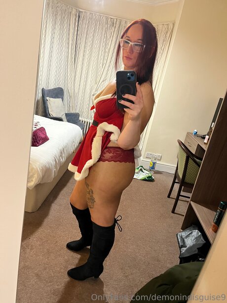Demonindisguise9 actrice xxx des photos